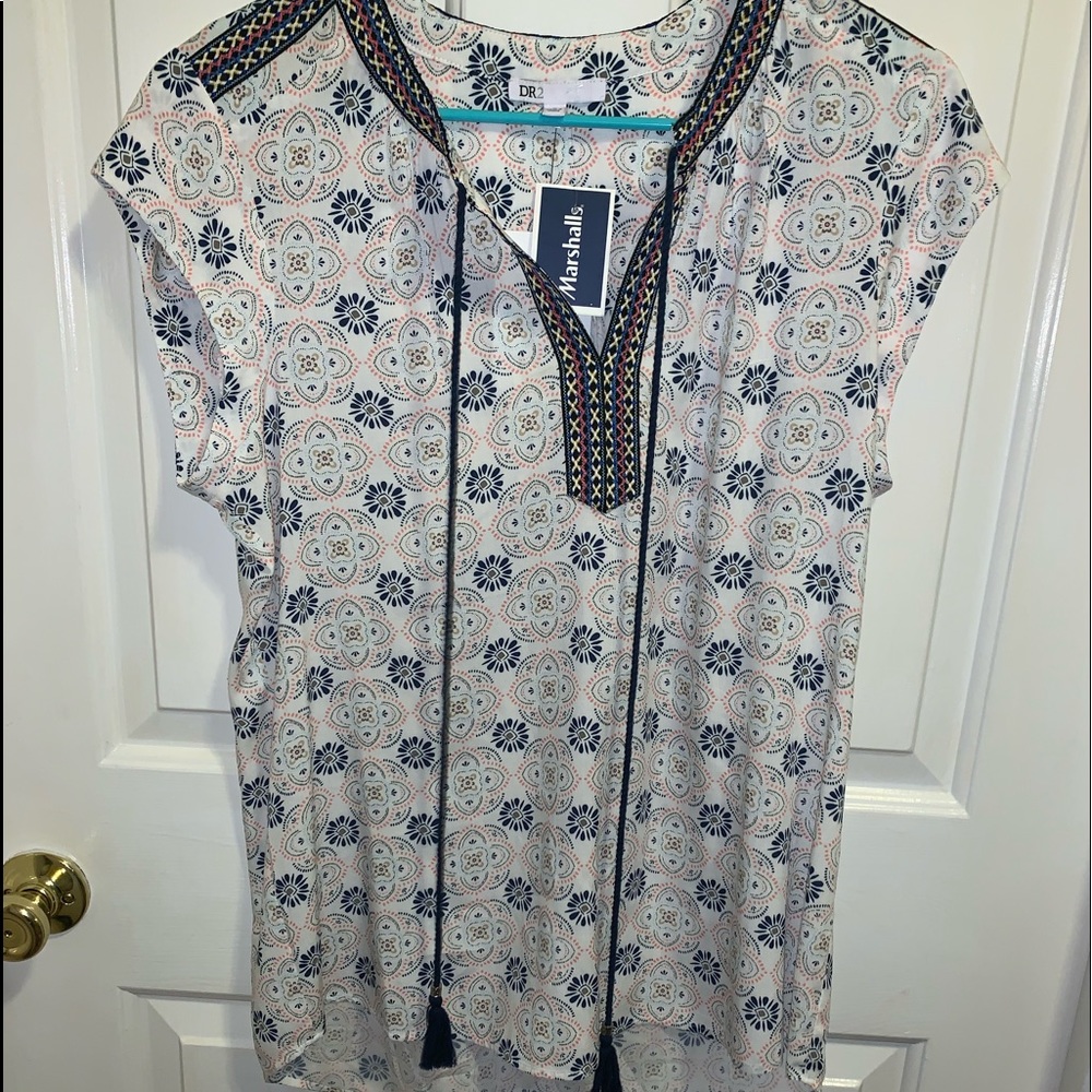 Women’s shirt